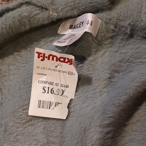 Bailey 44 Teal Sleeveless Blouse - Picture 5 of 7